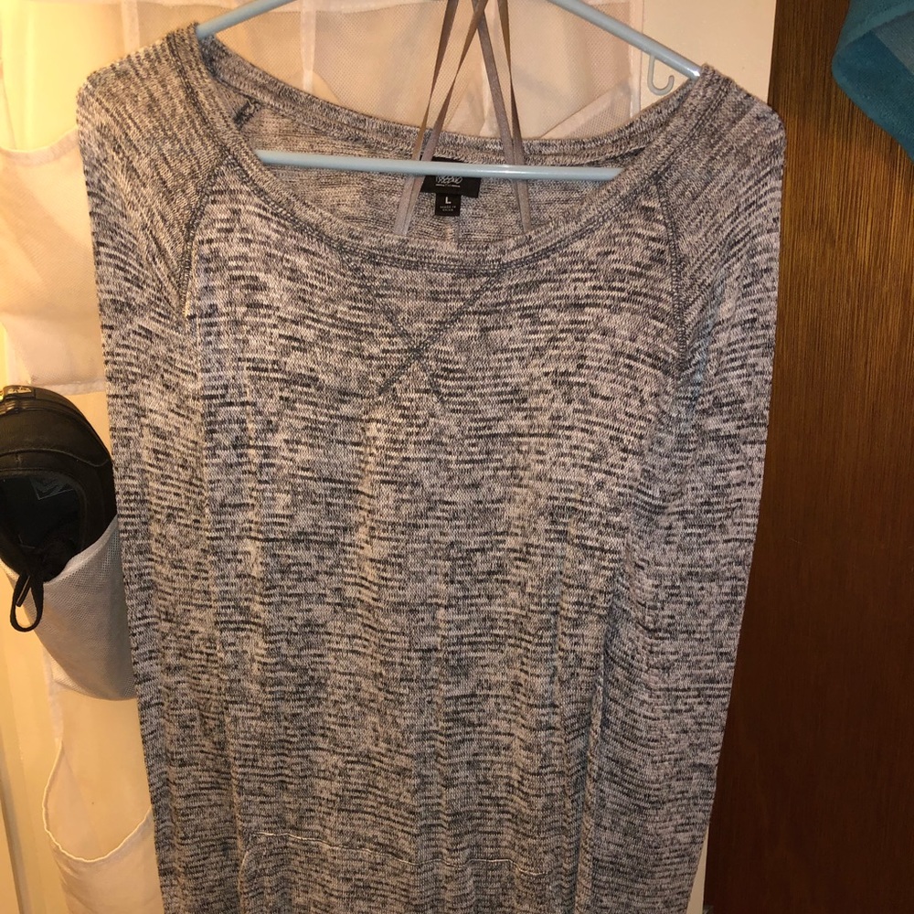 Mossimo Long sleeve sweater